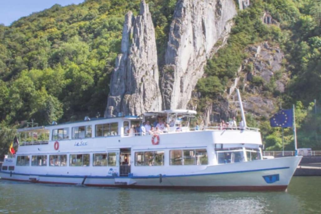 Laissez-Vous Enchanter Par La Vallee De La Meuse Hastiere-par-dela Extérieur photo