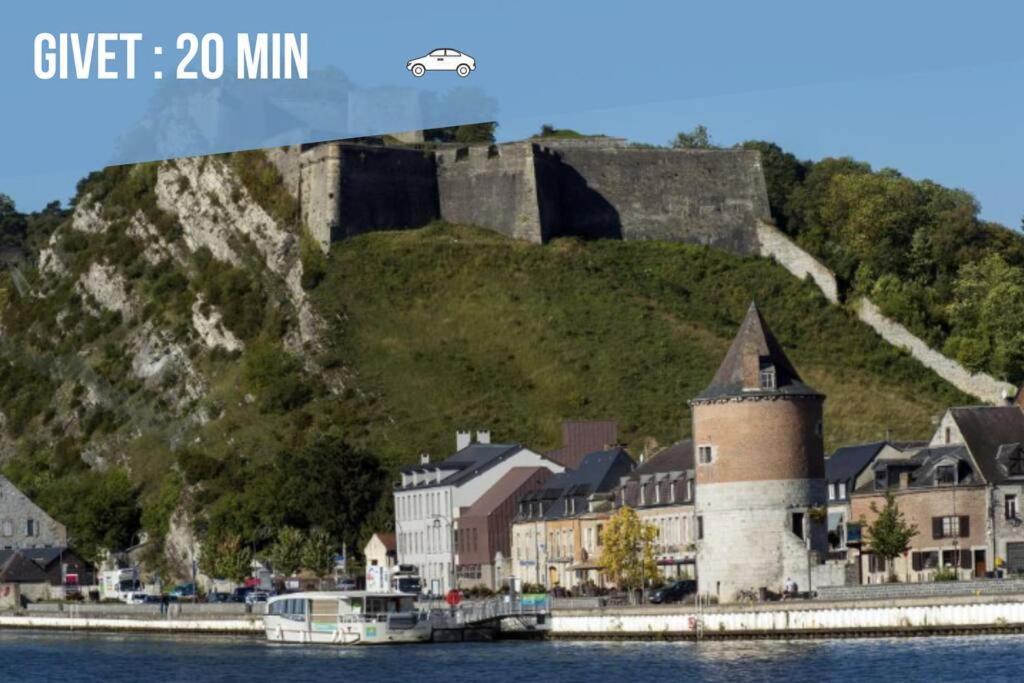 Laissez-Vous Enchanter Par La Vallee De La Meuse Hastiere-par-dela Extérieur photo