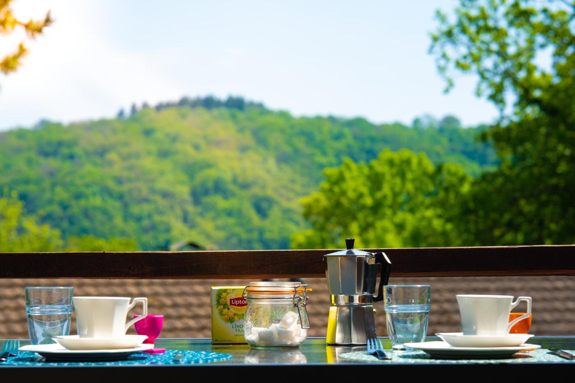 Laissez-Vous Enchanter Par La Vallee De La Meuse Hastiere-par-dela Extérieur photo